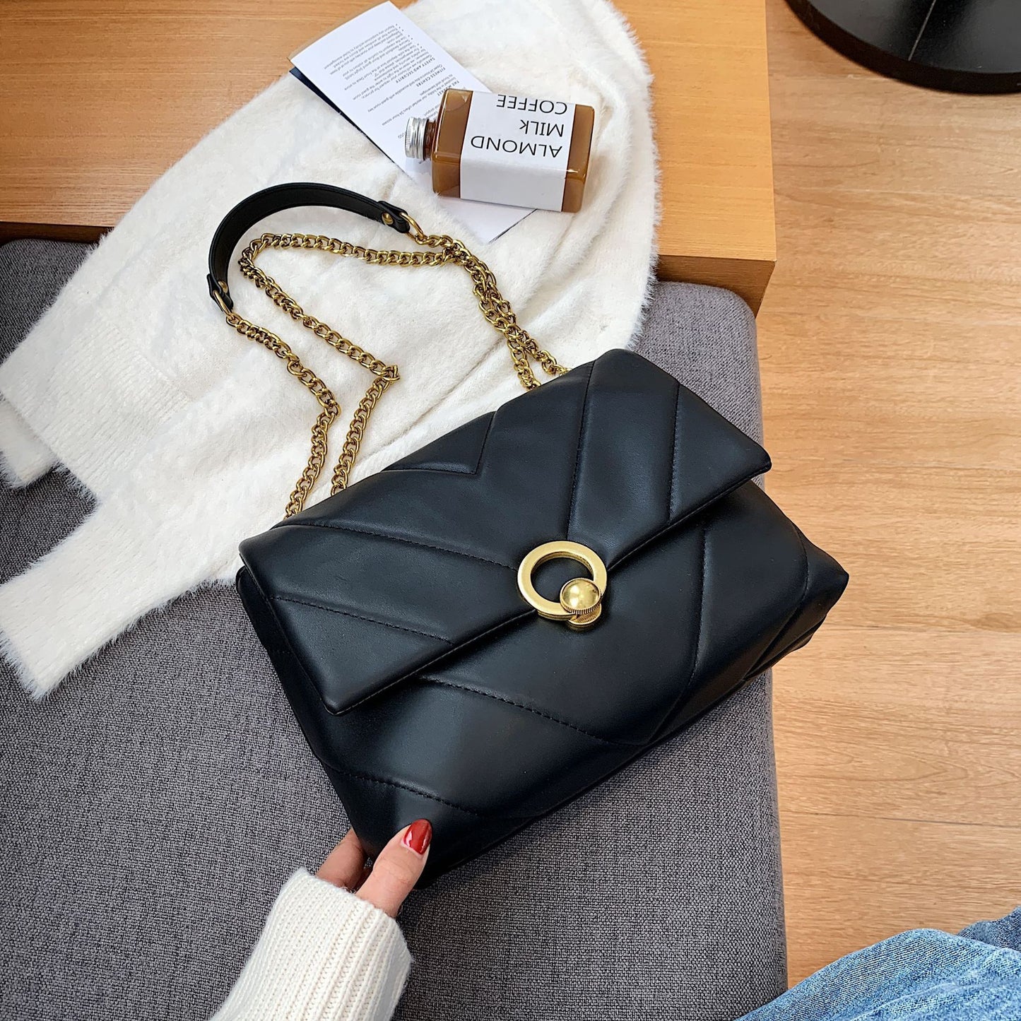 New Retro Fashion Ladies Chain One Shoulder Messenger Bag